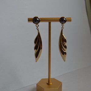 Vintage Gold Feather earrings with Black Bead